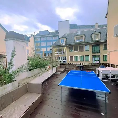 Center Next To Main Station Zürich